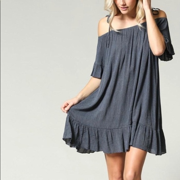 KyeMi | Olive off the shoulder shift dress - Picture 2 of 7